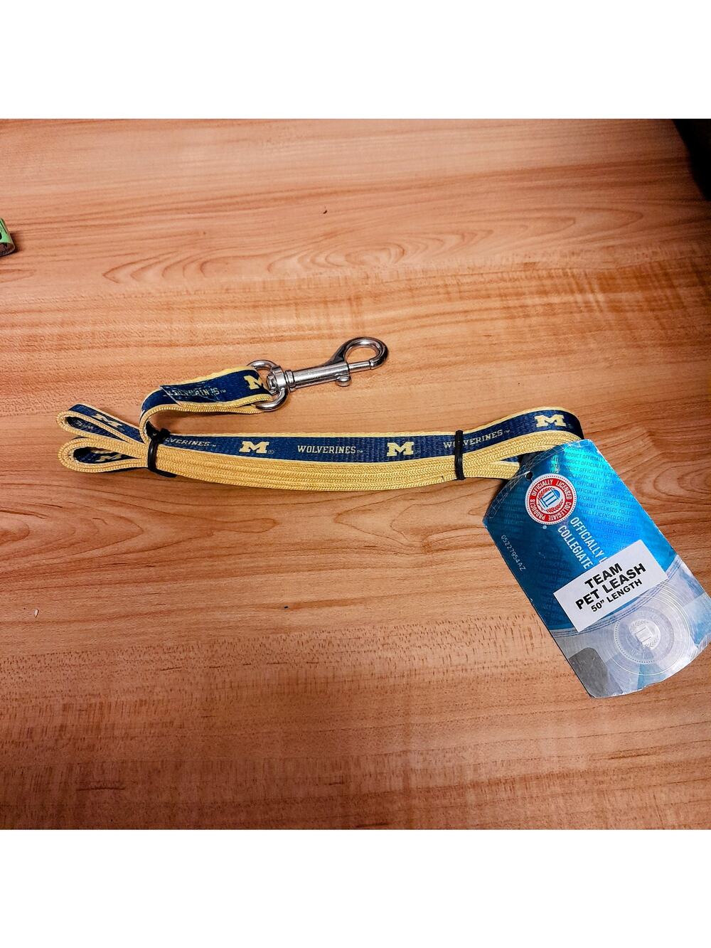 Michigan Wolverines Double Sided Team Pet Leash 50" Long 3/4" Width NCAA New